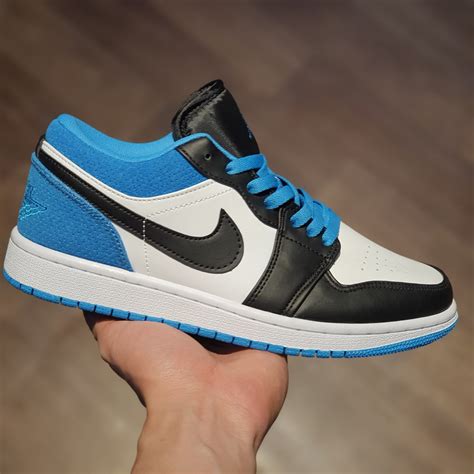 jordan 1 laser blue shoes